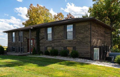 Sleeps 12, Wooded Lot, Near Ark, Great for Family - Foto 6