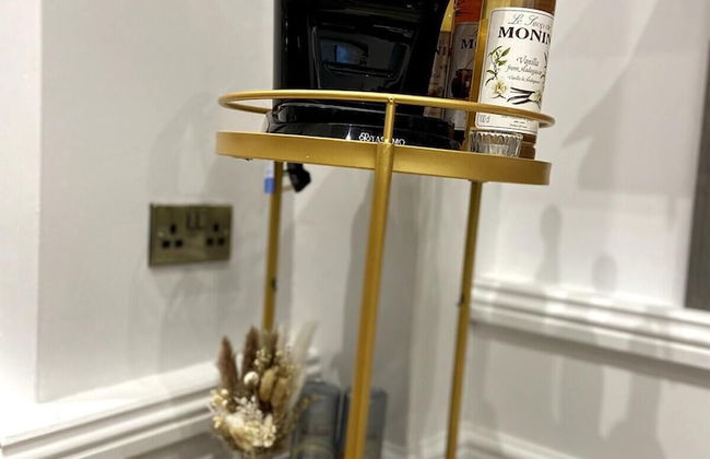 Inviting 3-bed Apartment in London - Foto 12