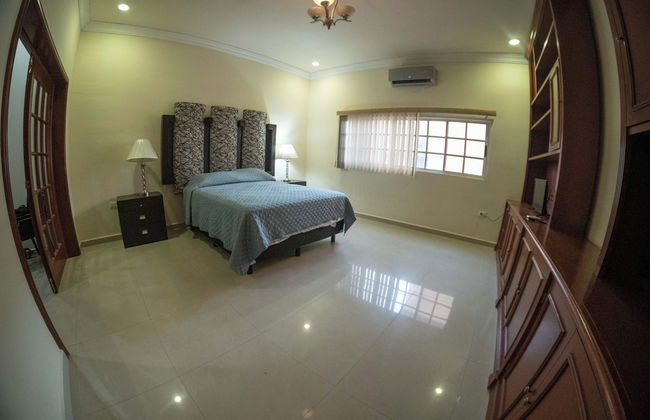 Room-17 Large Room for two People - Foto 7