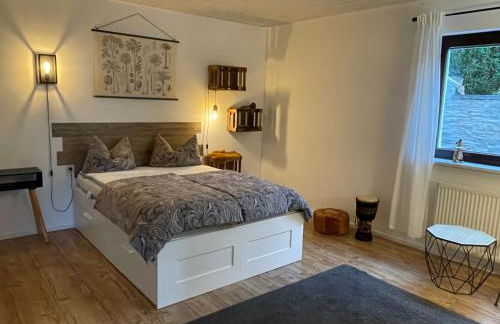 Dicker Stein - Foto 14