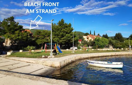 VILLA PUNTA BLAVA - Beachfront Family Villa with Sea View - no pets allowed - Foto 5