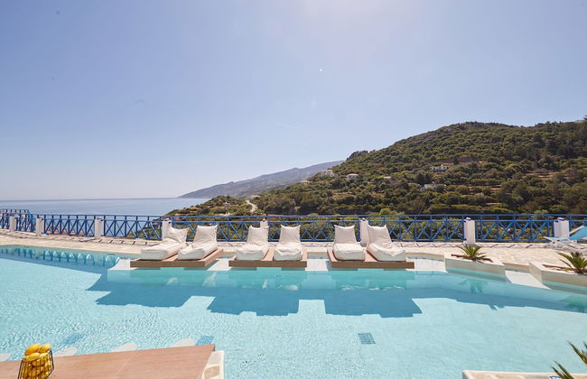 Kerame Studios - Photo 63