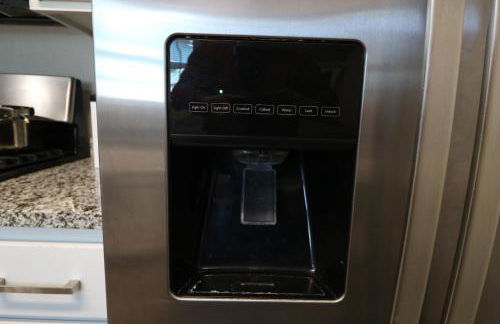 Renovated Stay, Parking, Near DT & Airport - Foto 43