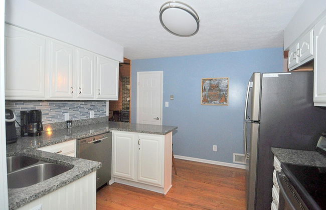 Rosies Creekside Retreat - 3 BR Escape! - Foto 12