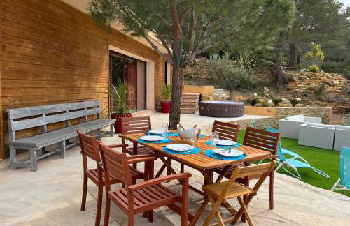 Luxueuse Villa avec Piscine et jacuzzi sur les hauteurs de La Ciotat - Foto 12