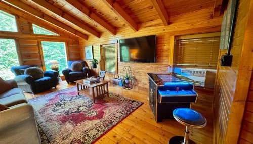 Hot Tub & WiFi - Big Boulder - Red River Gorge KY - Foto 2