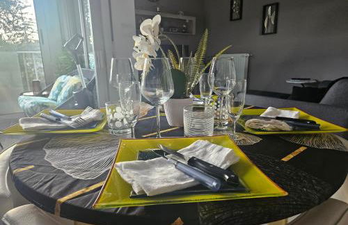 Idéal long séjour, Souvenirs de Provence,T2 classé, vue sur les montagnes, toutes commodités! - Foto 3