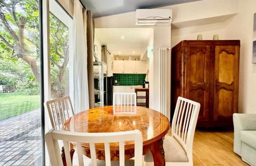 Villa Angelina Holiday Homes I Casa UG I A pochi chilometri da Sanremo e il suo Festival I Giardino I Parcheggio privato - Photo 2