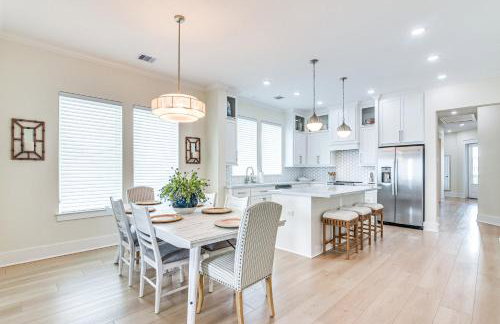 Walk to Beach Galveston Gem with Pool Access - Foto 6