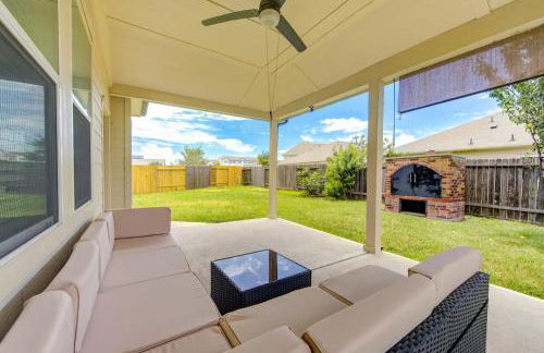 Elegant Retreat at Katy Houston, 2330 sf, 4 Bedroom 2 and Half Baths, Game Room, King Bed, BBQ, Located near Katy Asian Town, Typhoon Waterpark - Foto 43