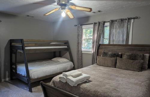 Cozy Cabin in Woods - Foto 14