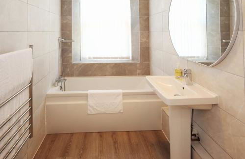 Torbay Rise sea side villa with family facilities - Foto 22