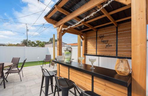 Luxury Vacation Home in Madeira Beach Family and Pet Friendly - Foto 1