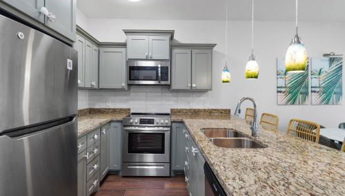 Bayfront Cottage- Pool - Hot Tub - Close to Beach - Foto 5