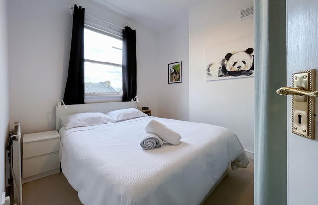 Beautiful 3BD Flat in Archway London - Photo 3