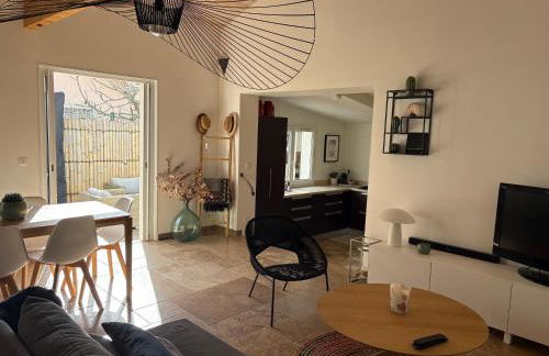 Maison de bord de mer ,Hyères, 3 chambres, jardin, calme - Foto 3