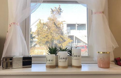 Bella room near downtown Train I-95 & beaches - Foto 2