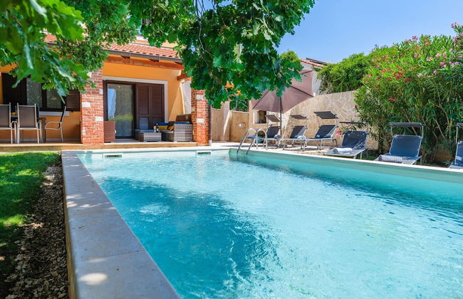 Lovely Villa Near the Beach - Foto 16