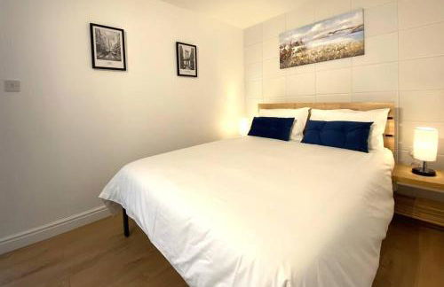 Redhill Town Centre Garden Flat - Foto 4