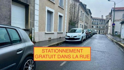 011 CHIC & COSY STUDIO 40m2 HYPERCENTRE WIFI SMART TV NETFLIX - Foto 5