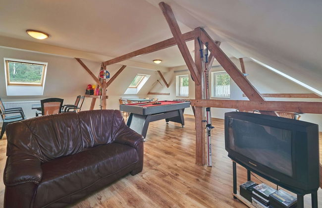 Spacious Mountain Retreat - Foto 11