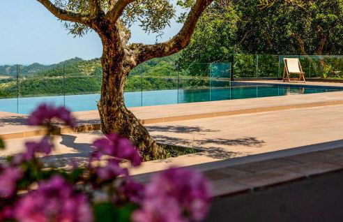 4 Bedroom Gorgeous Home In Satriano - Foto 8