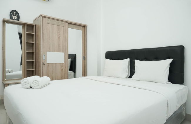 Minimalist And Cozy 2Br Apartment At The Nest Near Puri By Travelio - Foto 3