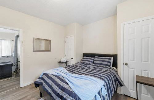 Cozy Adventure Filled Escape Free parking apts - Foto 28
