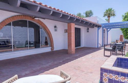 Spacious Arcadia Lite house w pool mtn views - Photo 34