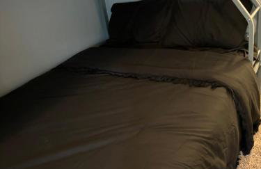 Hosting Nightly Nestings - Foto 20