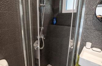 Chris Guesthouses - Foto 49