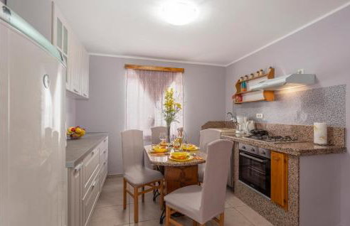 Cozy Home In Viskovo With Kitchen - Foto 5