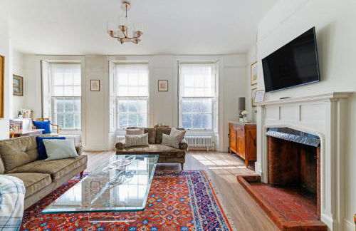 Spacious 4-Bed Apartment Opposite Windsor Castle - Foto 9