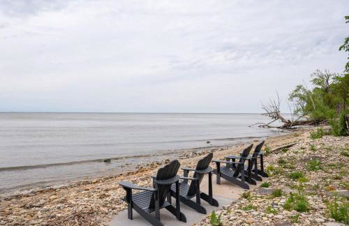 Bayfront Escape Hot Tub, Kayaks Dogs Welcome - Photo 36