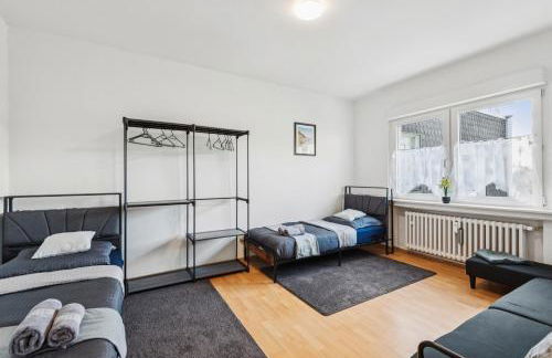 Velbert, gute Lage, Ideal für Geschäftsleute, Monteure, Messegäste, 3 Schlafzimmer, SmartTV - Foto 4