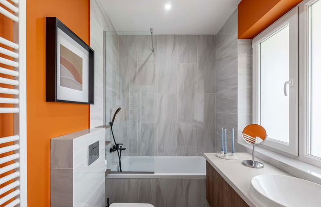 Playful Bright 1BR Near The Faculty of Law - Foto 20