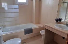 Moderno Apartamento 3 dormitorios y piscina - Photo 10