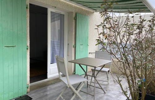 Au cœur de la Cotinière Studio en résidence parking privé wifi - Foto 5