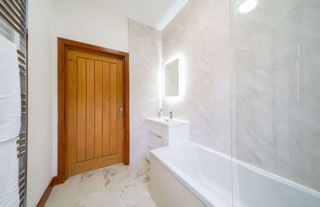 Church House - Montrose Getaway - Foto 10