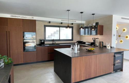 Villa Colina del Mar - With Heated Pool & Luxurious View near the beach - Foto 21