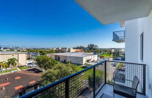 Amazing 2 Bedroom Unit In Doral Miami With Free Parking - Foto 33
