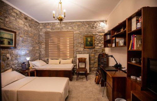 Amaryllis Holiday Home - Photo 41