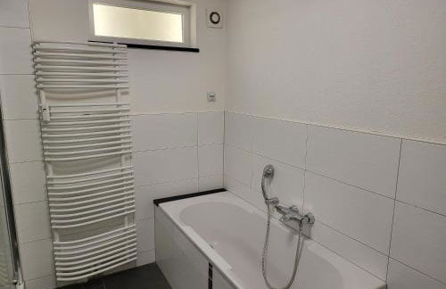 Top ausgestattetes drei Zimmer Apartment mit großer Sonnenterrasse - Foto 8