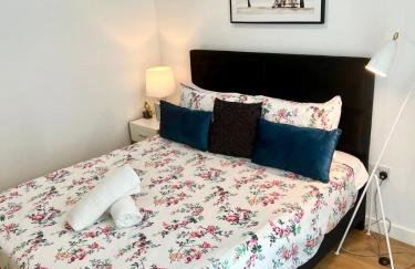 Urban Heaven with free parking - Photo 3