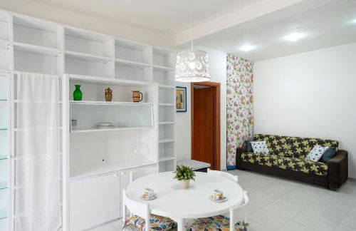 San Menaio Apartment by Rentbeat - Foto 1