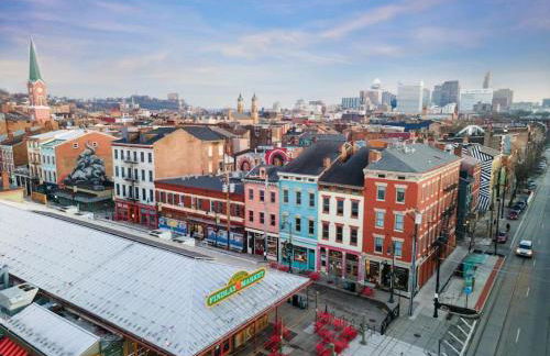 Findlay Suites Explore OTR with an Outdoor Deck - Foto 7