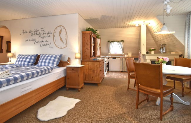 Holiday Home With Garden in Weissenbrunn - Foto 5