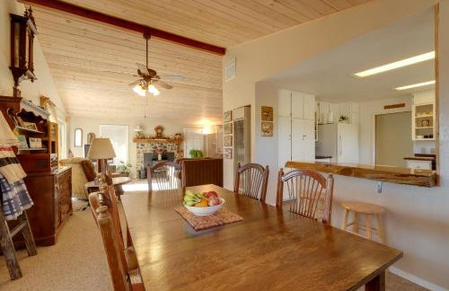 Secluded Mountain Hideaway < 8 Miles to Bass Lake! - Foto 12