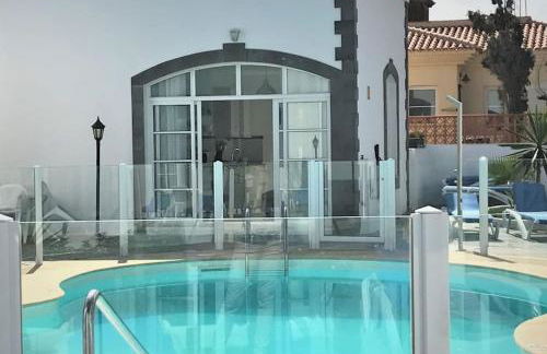 LOVELY VILLA - Pool front, private roof terrace, WIFI Fiber optic - Photo 1