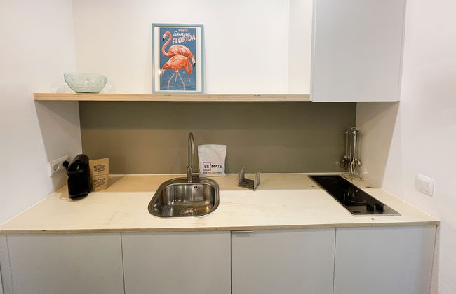 Be Mate Gran Vía Suites - Photo 32